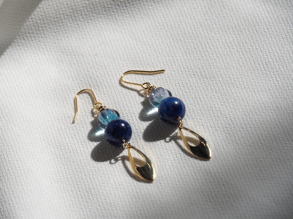 オジマンディアスイメージイヤリング・ピアス