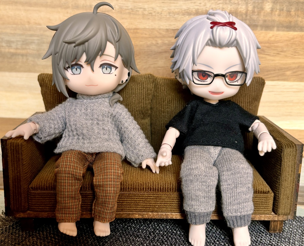 コーデュロイソファ［カーキグリーン］＊＊1/12サイズ(オビツ11、ねんどろいどどーるサイズ)