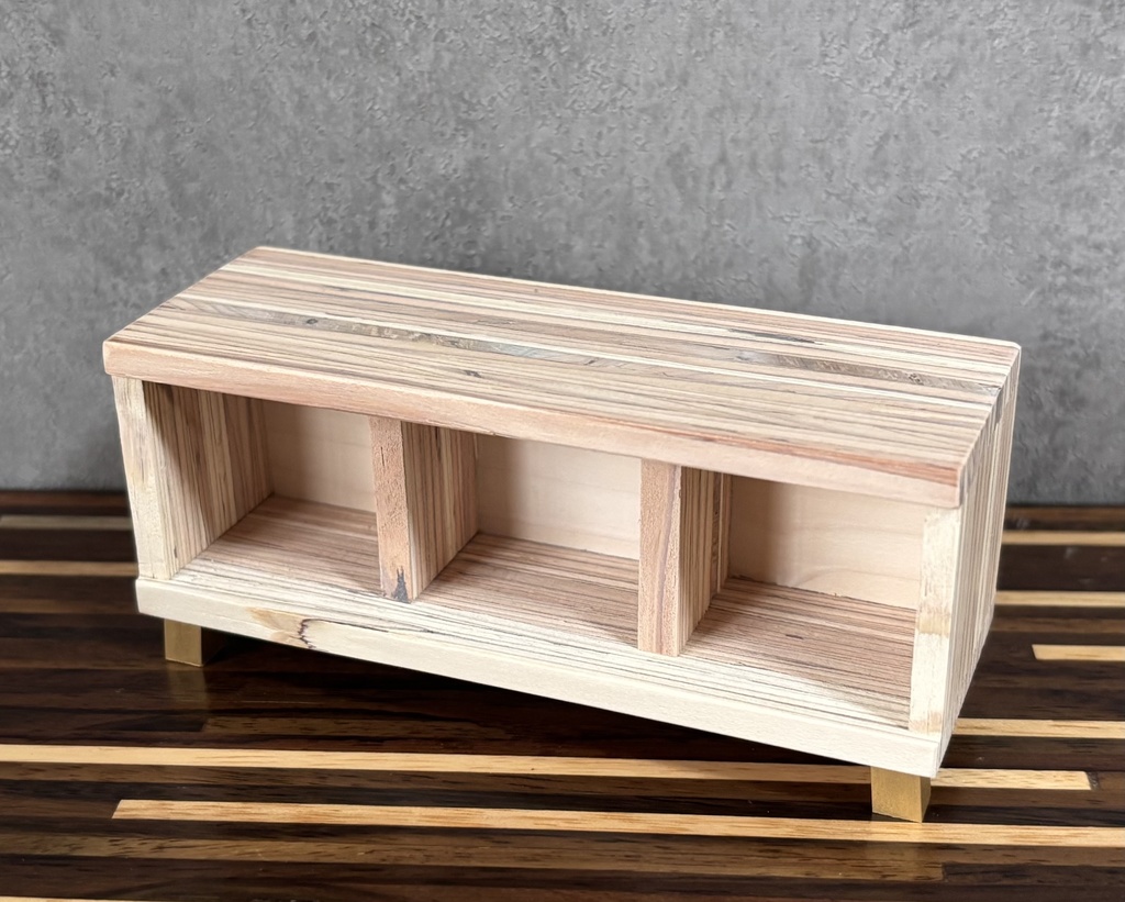 サイドボード(ホワイト)*1/12サイズ(オビツ11、ねんどろいどどーるサイズ)