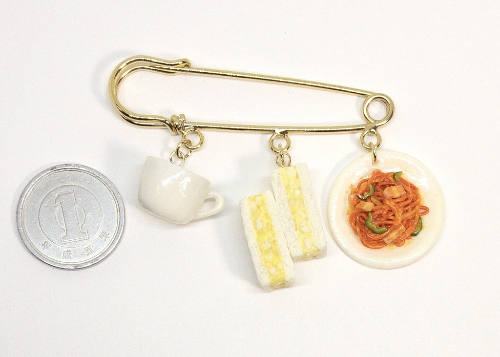 純喫茶3連ブローチ