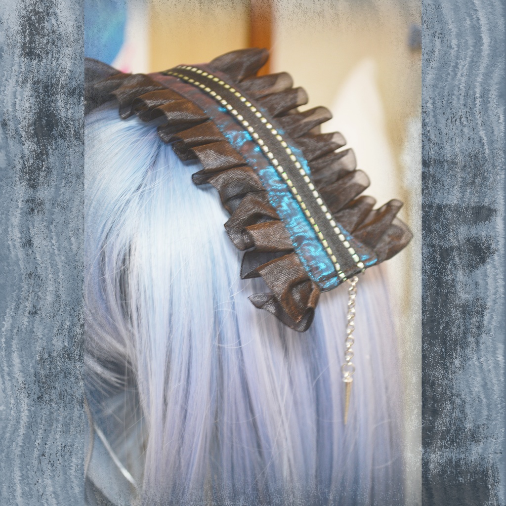 夕暮れと夜の偏光青・赤ヘッドドレス