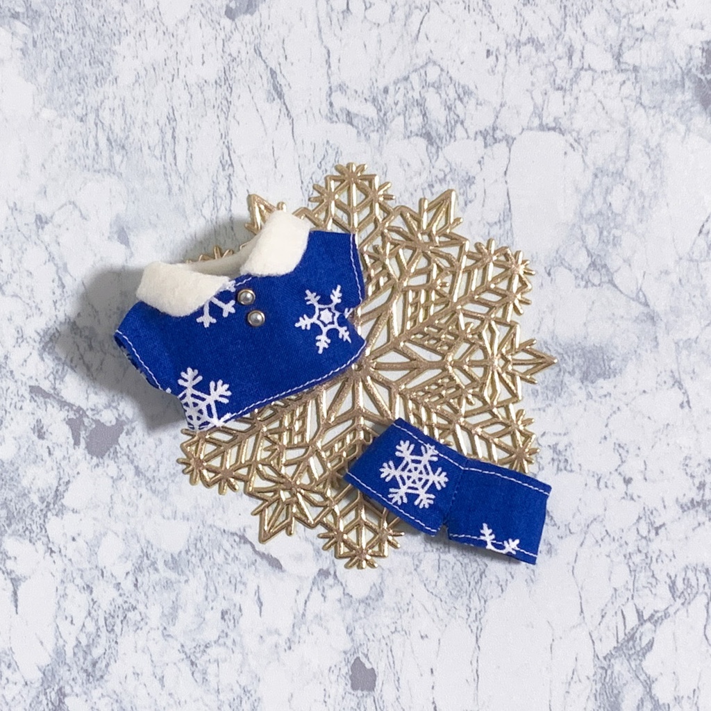 ๐ฆ๐ป๐ผ๐ ๐ฅ๐ผ๐ผ๐บ๐๐ฒ๐ฎ๐ฟ