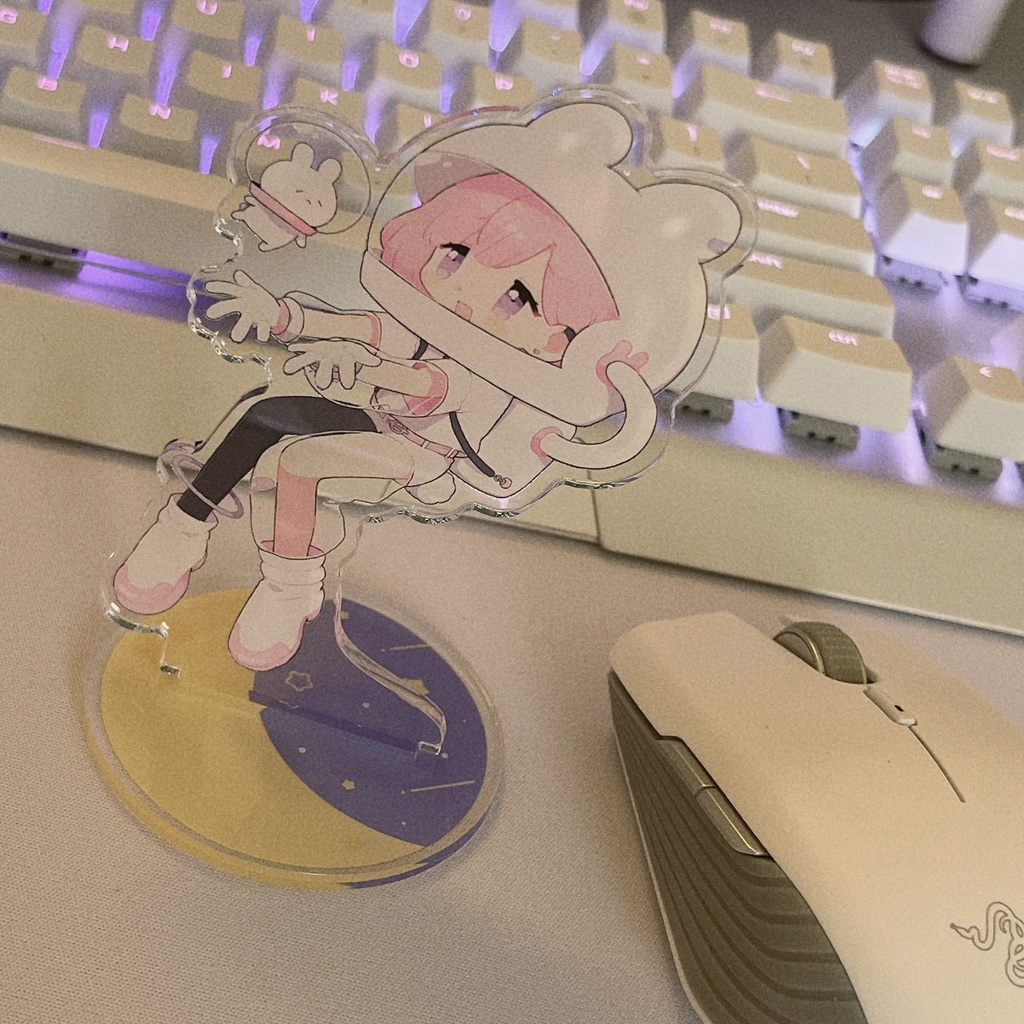 ひろたもか アクリルフィギュア