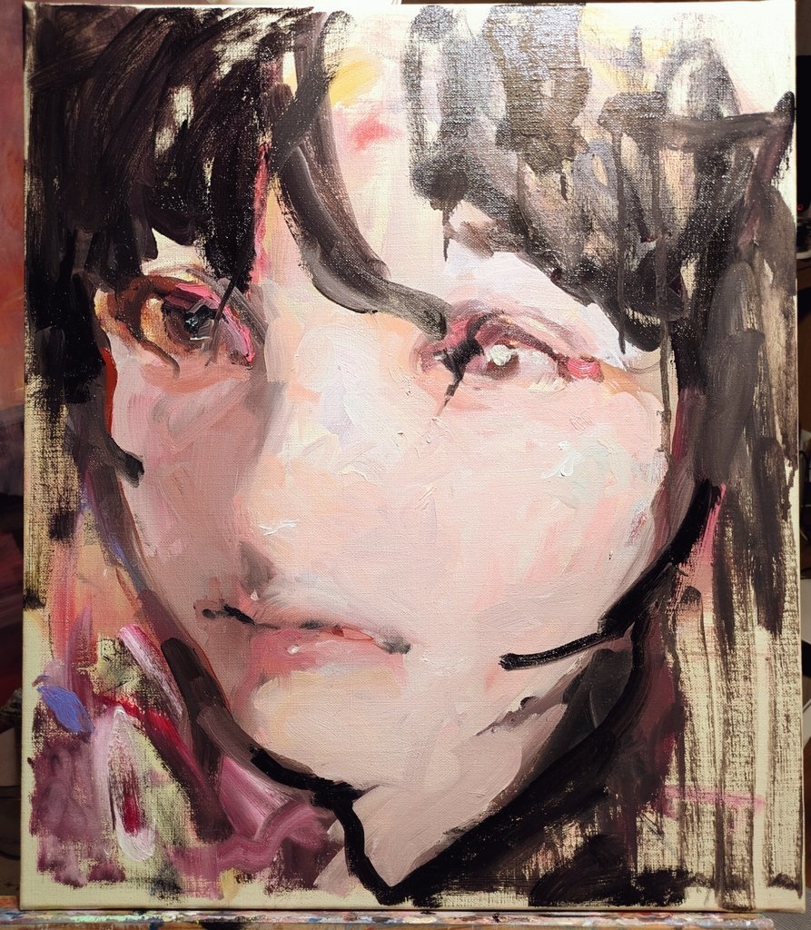 黒いくらげが窓に映った