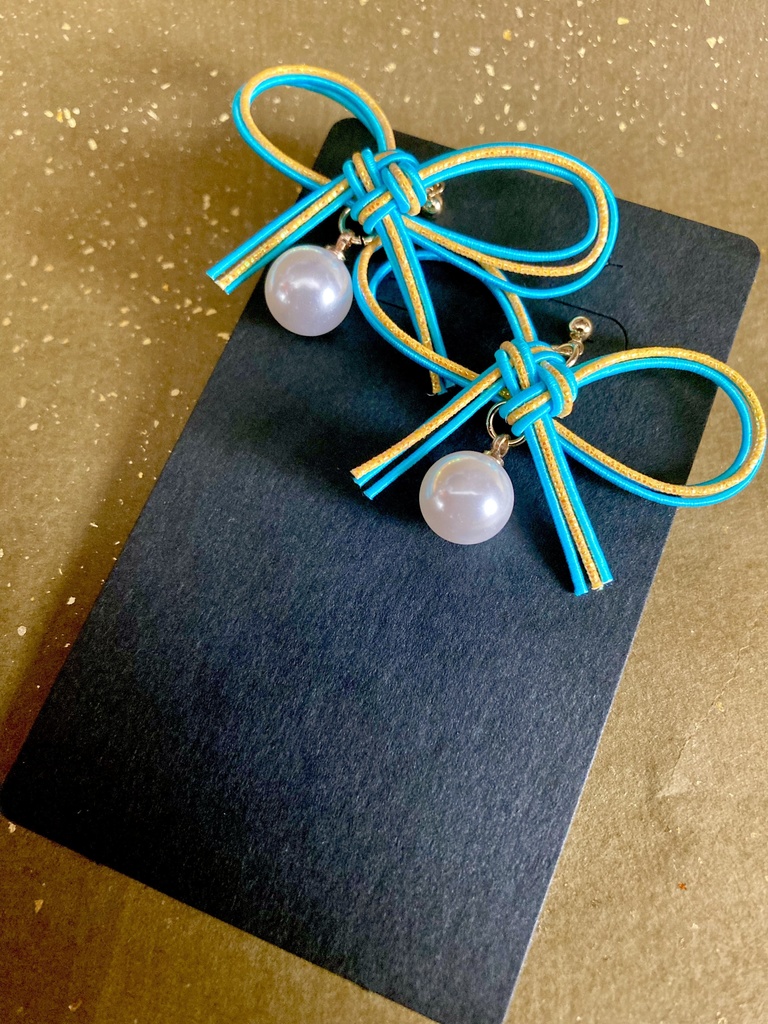 【ブラックスター】真珠イメージ叶結び水引ピアス