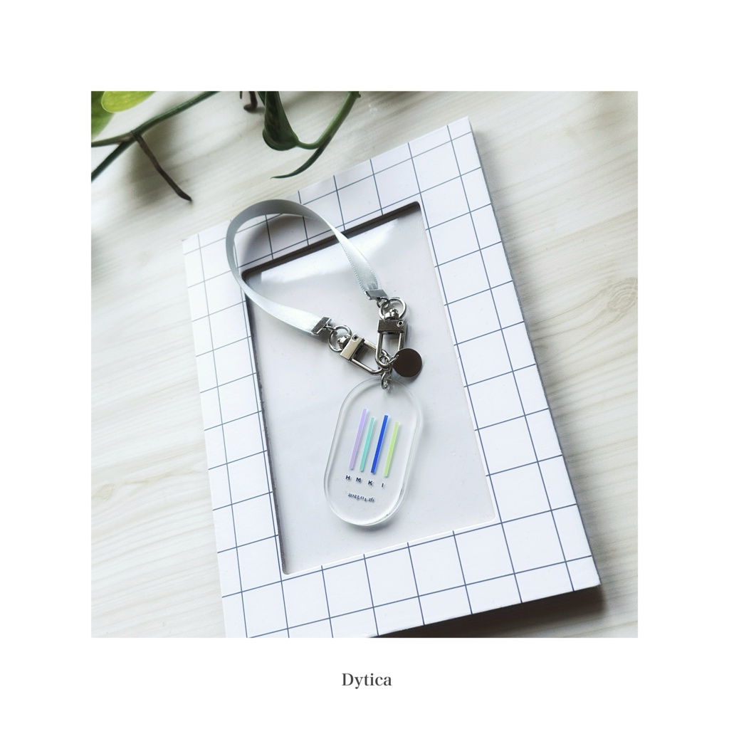 OVAL ACRYLIC CHARM【Oriens・Dytica・2時だとか】