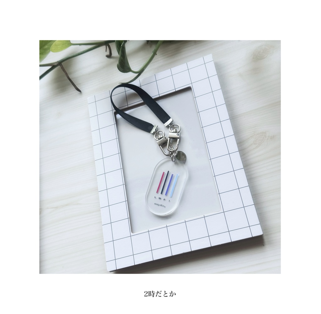 OVAL ACRYLIC CHARM【Oriens・Dytica・2時だとか】
