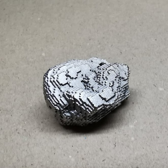 ボクセルメタル唐揚げ