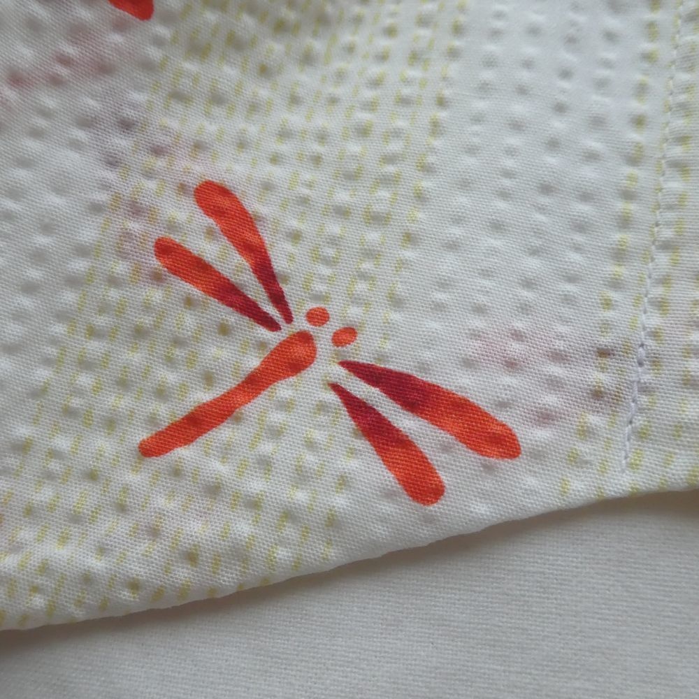 女性用立体マスク【赤トンボ】夏用天然素材