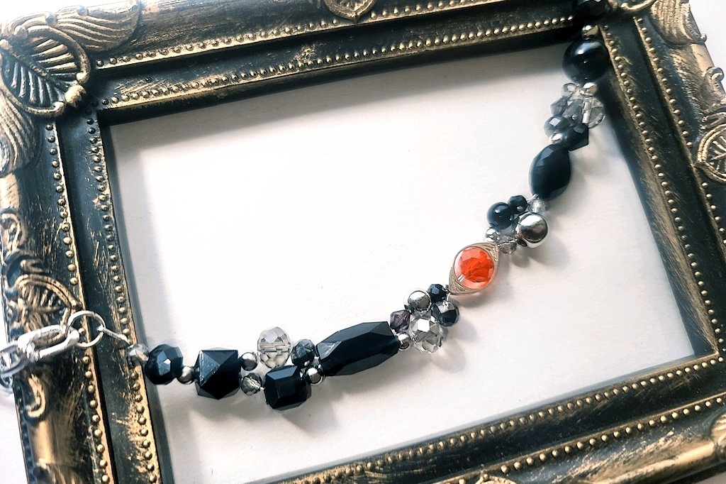 ブレスレット丨Erasure bracelet