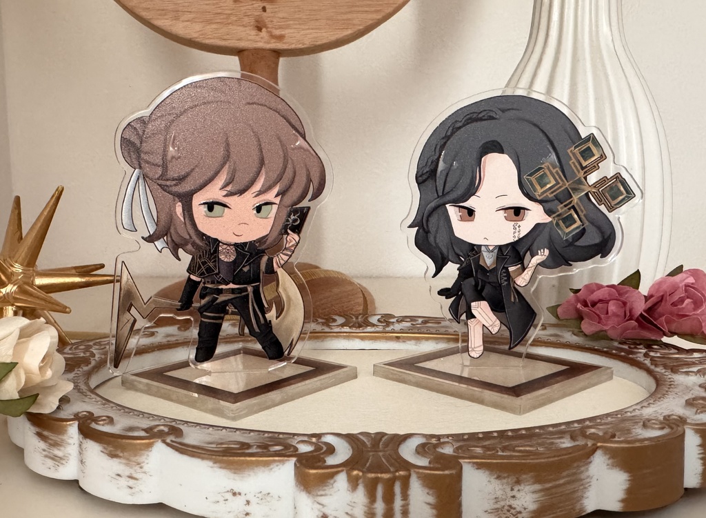 E33 アクリルスタンド Acrylic stand