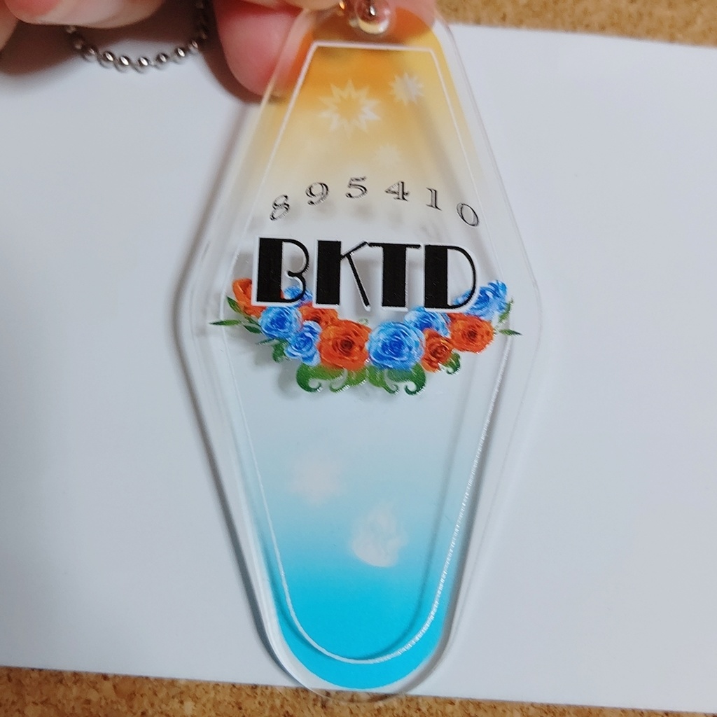 モーテルキーアクリルキーホルダー