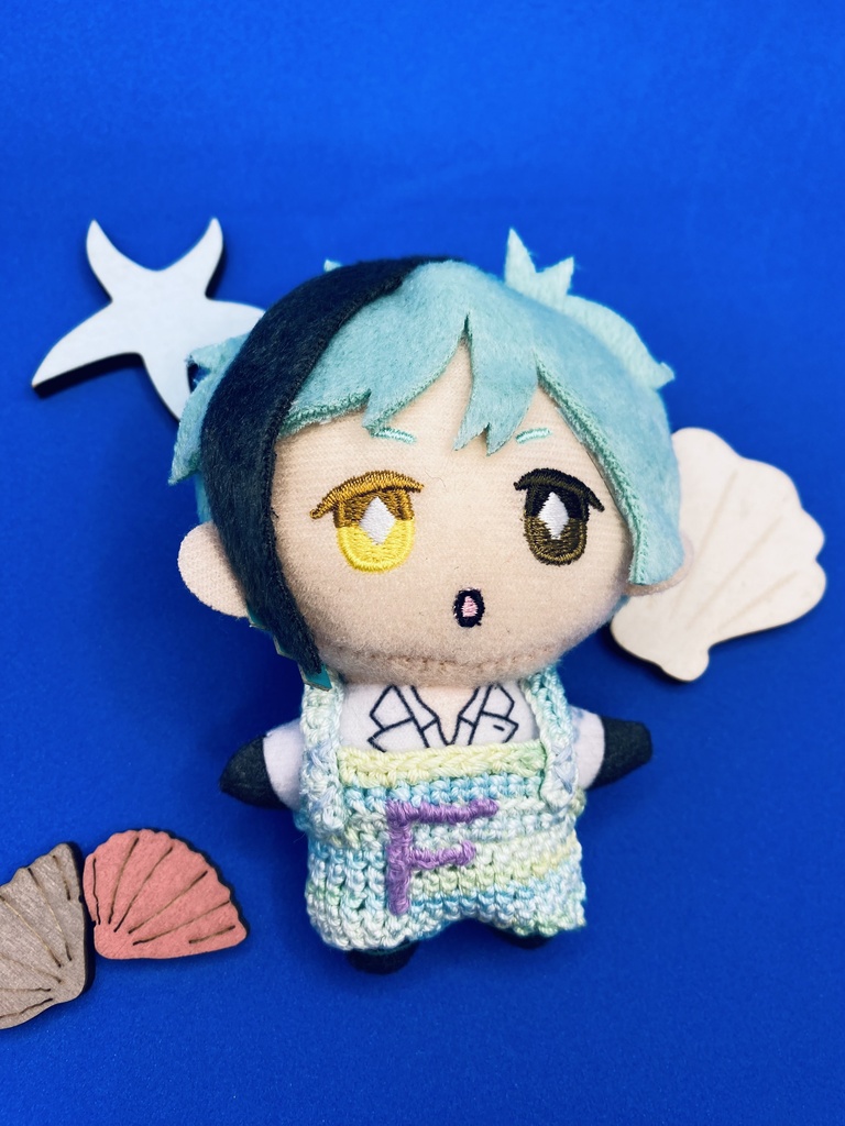 ゆる〜い刺繍のサロペット “F”