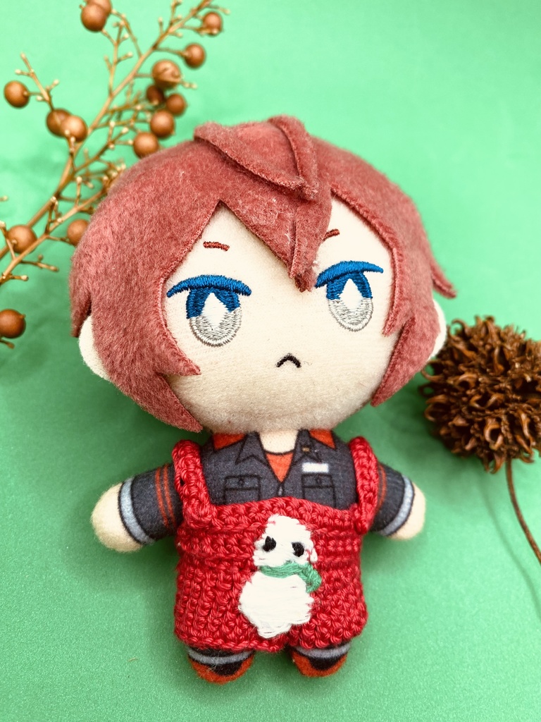 ゆる〜い刺繍のサロペット “ゆきだるま”