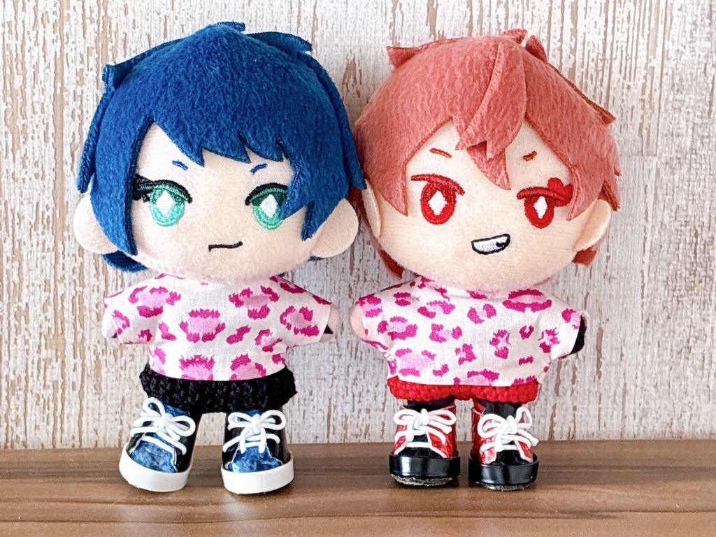 10センチぬい　柄シャツ&サロペット　２点ペアセット