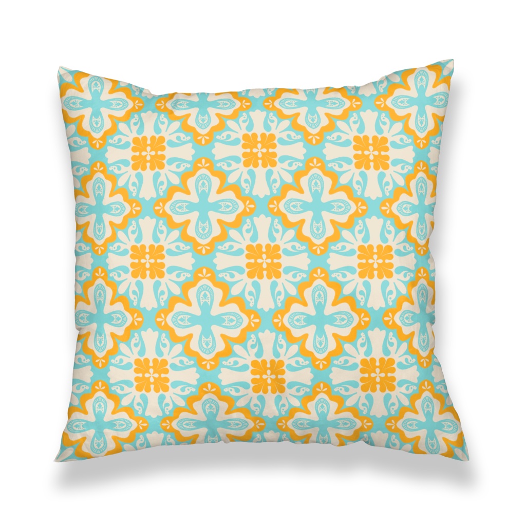 レトロな柄のクッションカバー