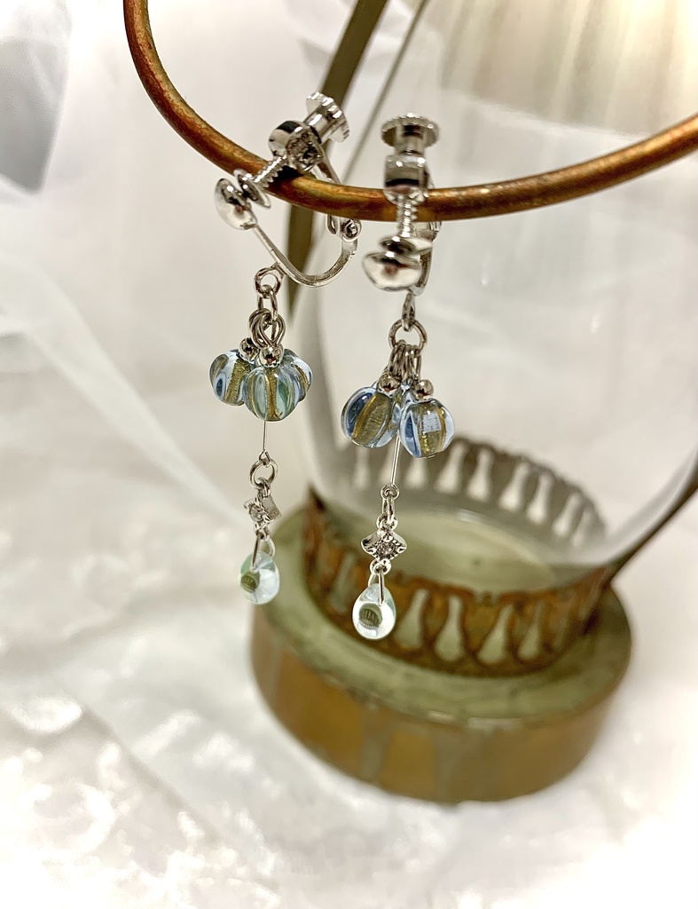 イメージアクセサリー「Exist」イヤリング・ピアス