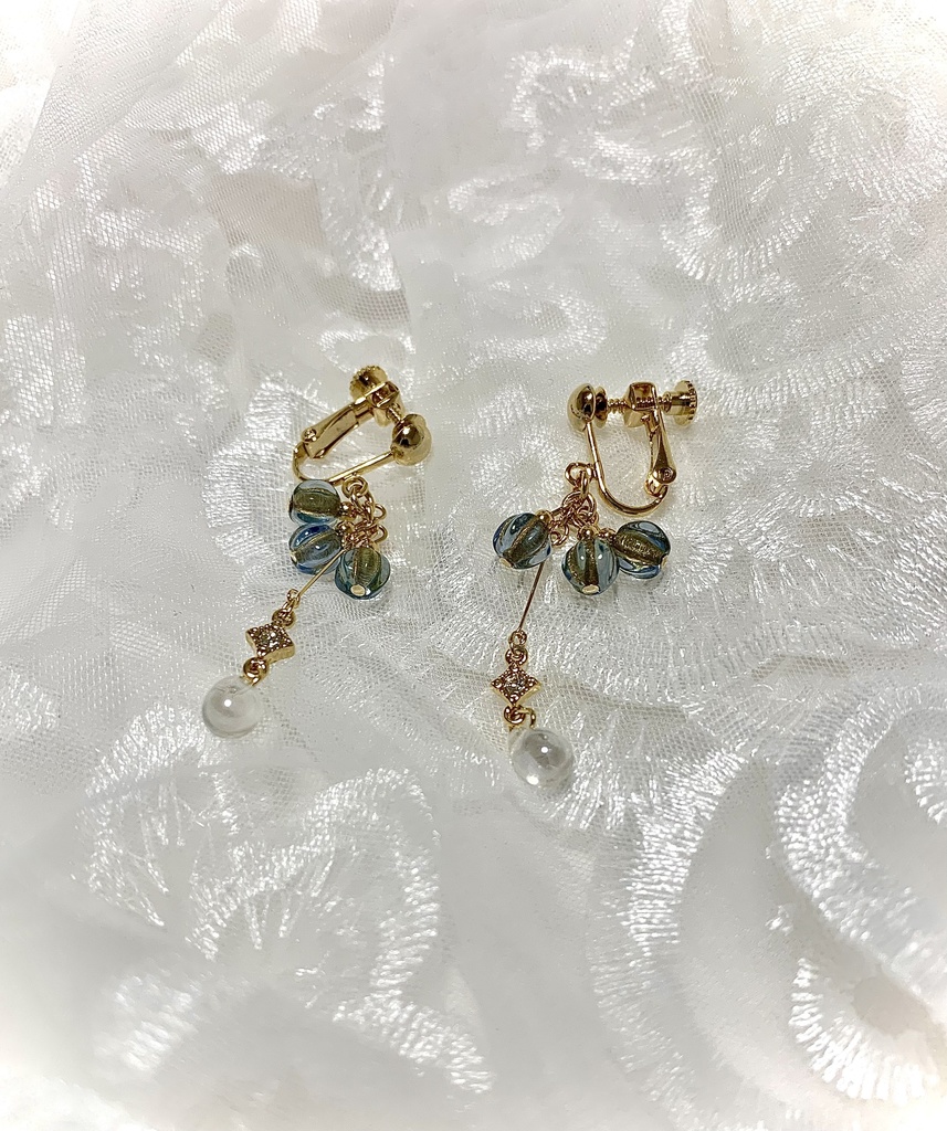 イメージアクセサリー「Exist」イヤリング・ピアス