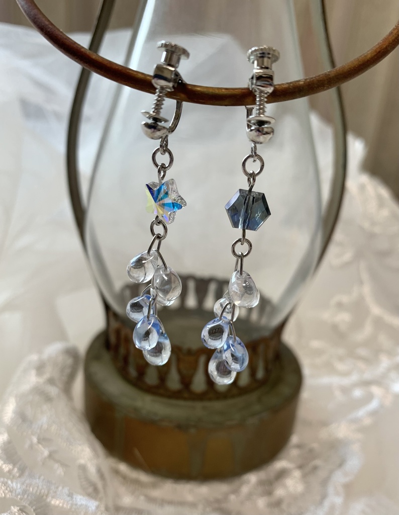 イメージアクセサリー「三叉路」イヤリング・ピアス