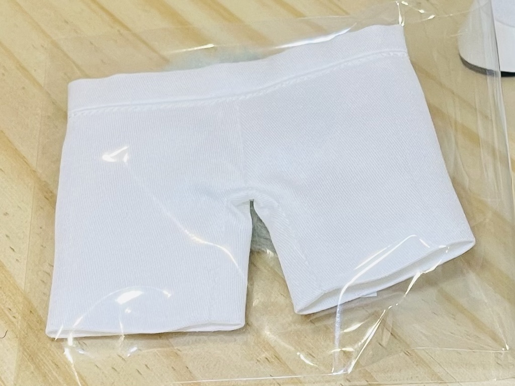 足長パンツ（ホワイト）