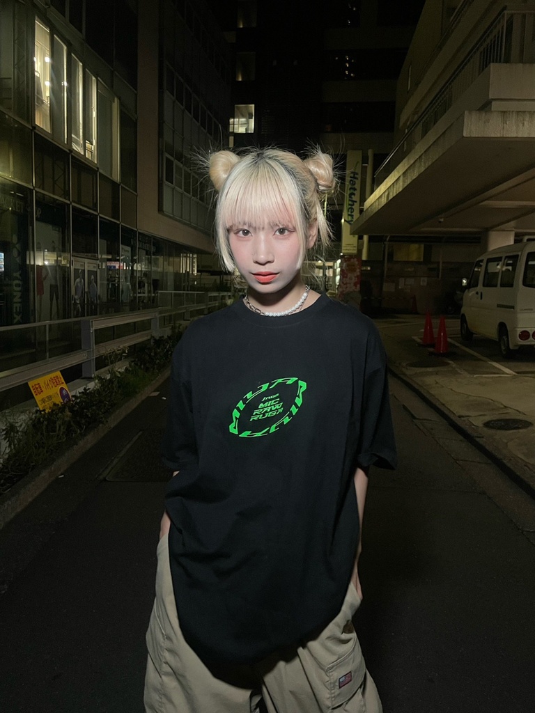 MIC RAW RUGA Graphersrockデザイン Tシャツ