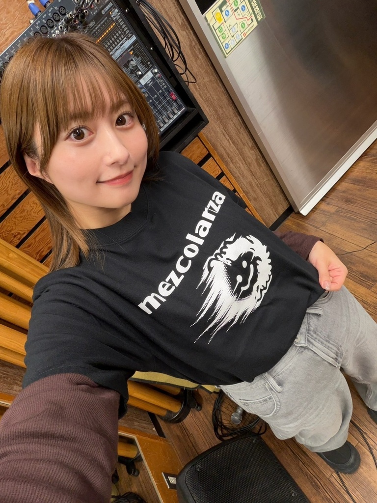 メスニコラさんスタコラサッサTEE