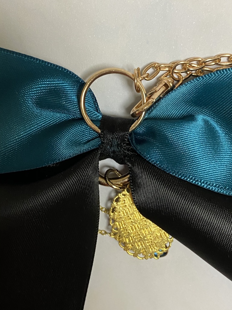 【事前オーダー制】ツイステ オクタヴィネル寮イメージバッグチャーム