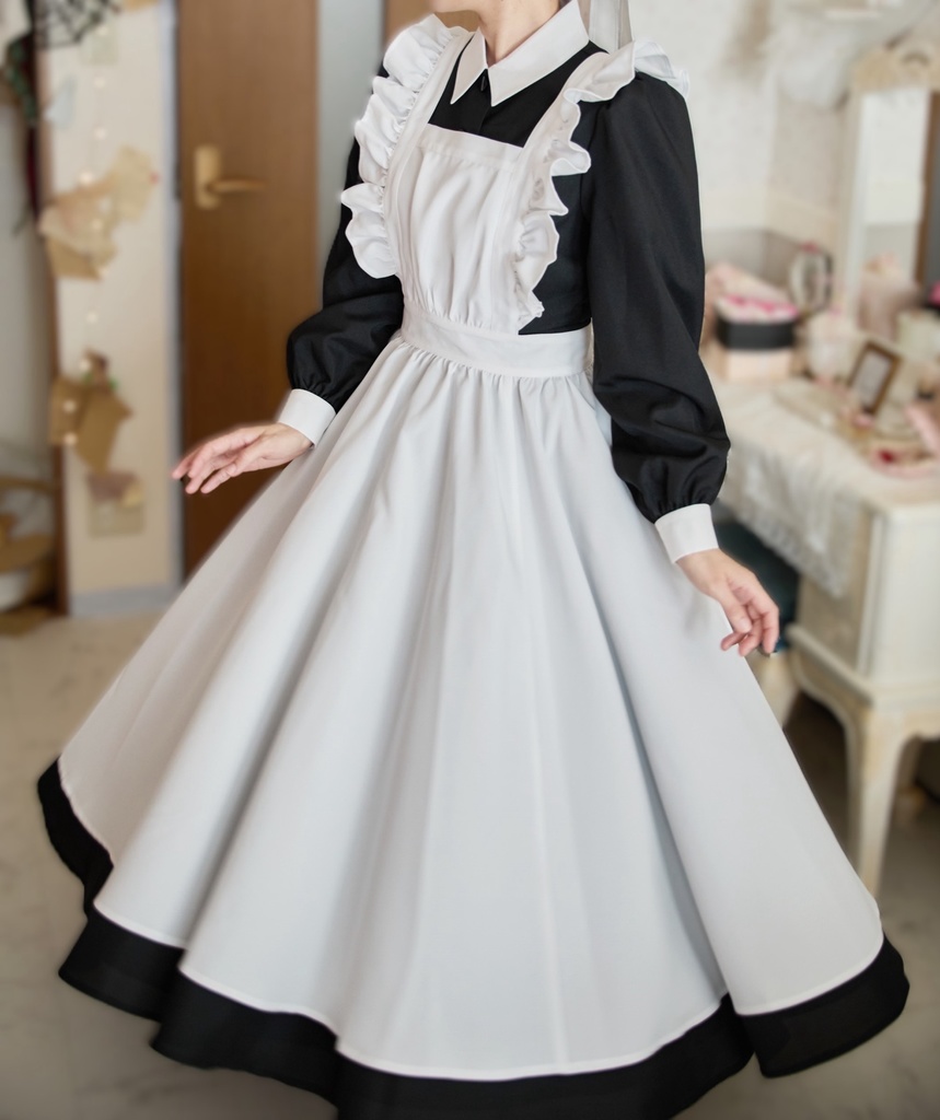 コラボメイド服『Debut』