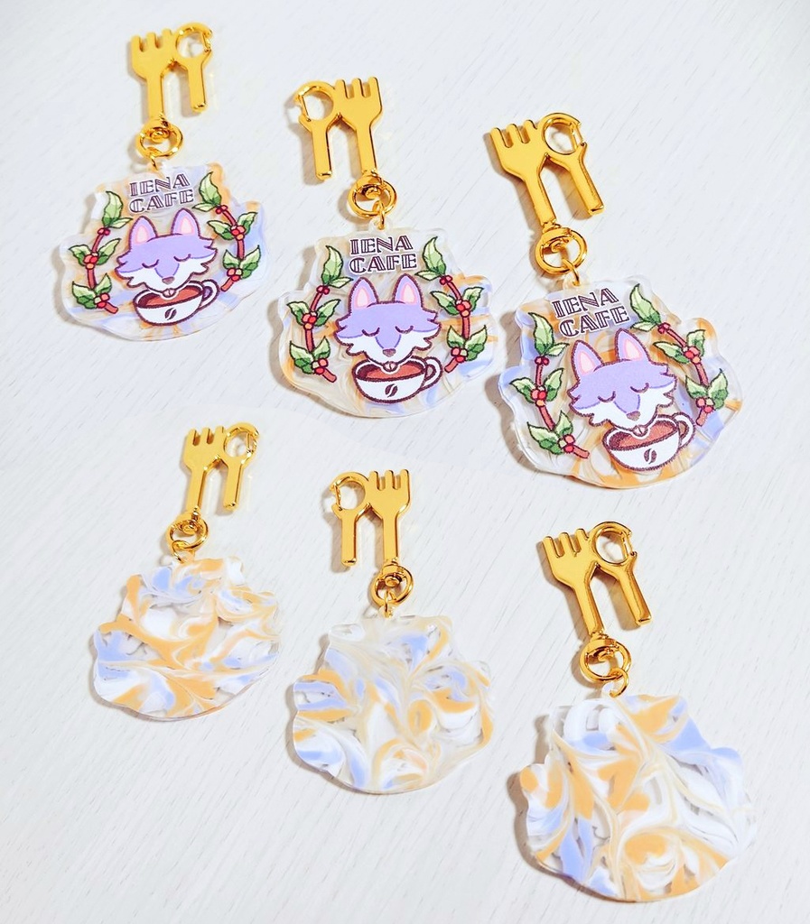 IENACafeロゴアクキー