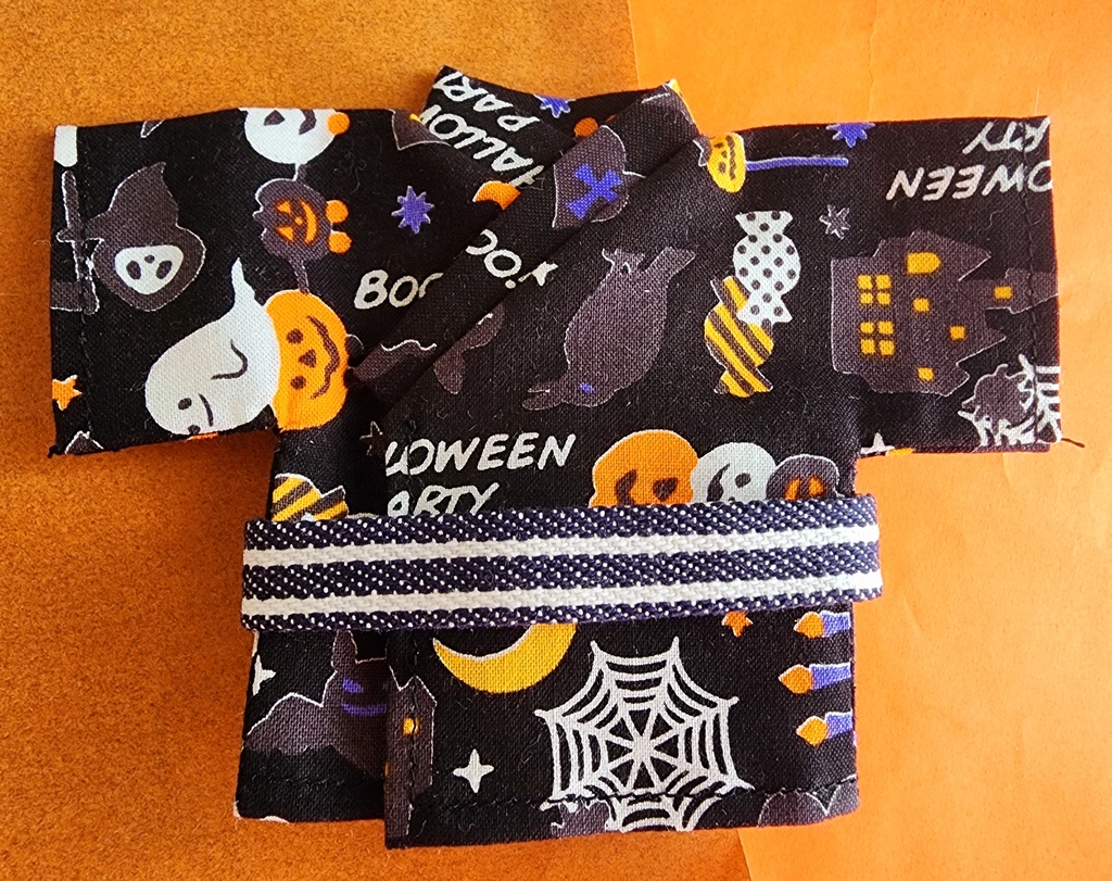 ぬい服11～17cm用 ハロウィン柄浴衣クモの巣 帯黒白