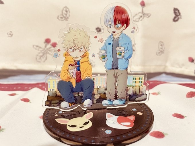 クレープはんぶんこ轟爆アクスタ