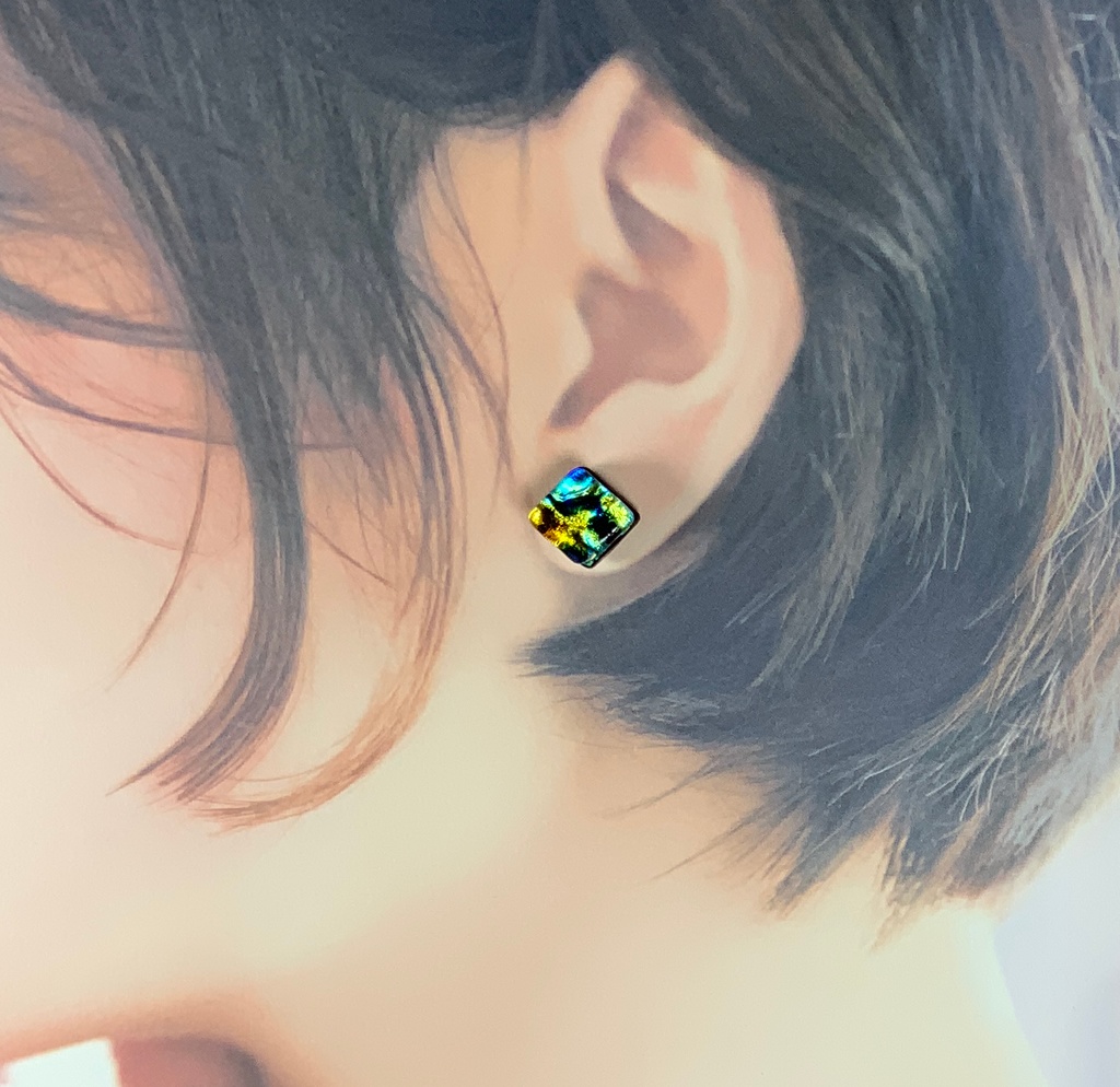 【ピアス・イヤリング】スクエア/グラデブルー