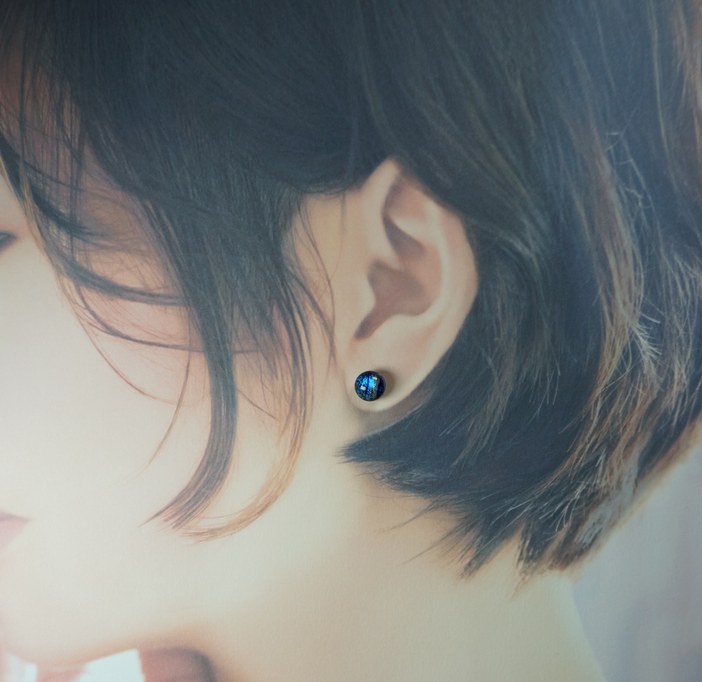 【ピアス・イヤリング・イヤーカフ】マーブルミニ/モルフォブルー