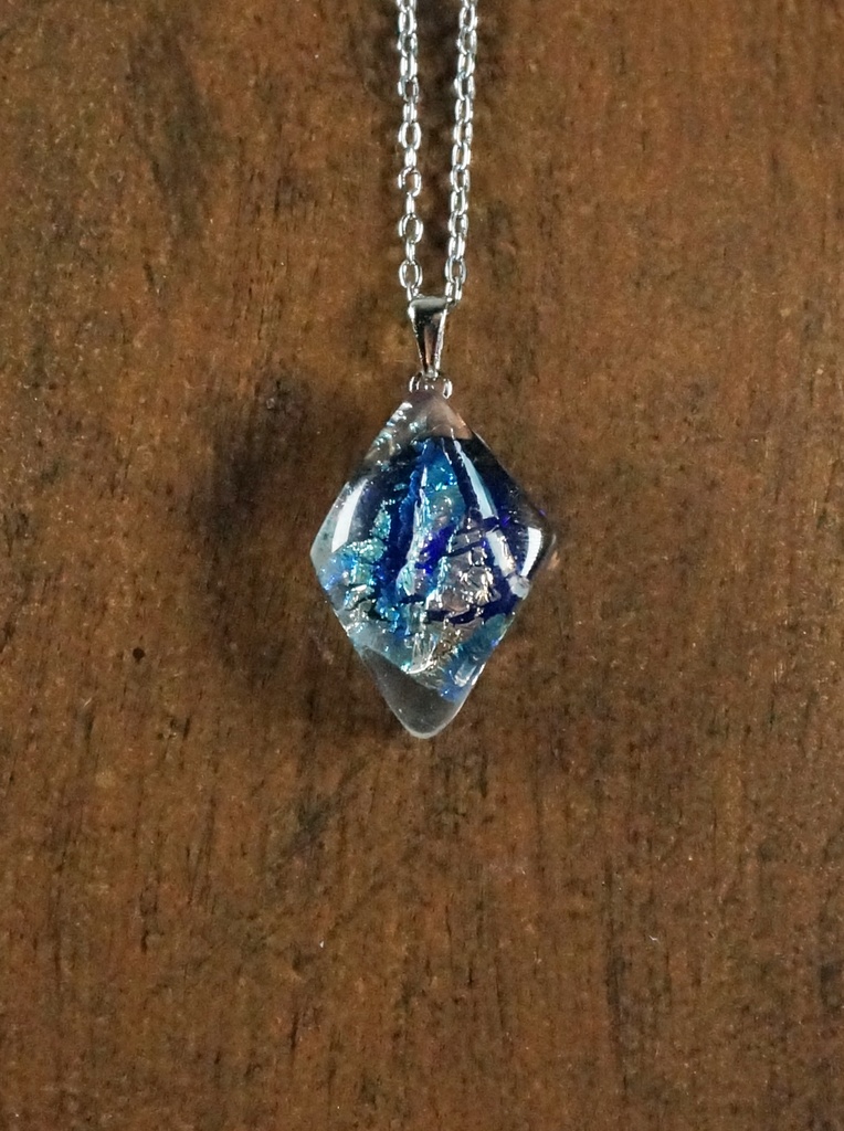 ペンダント/ブルーレース