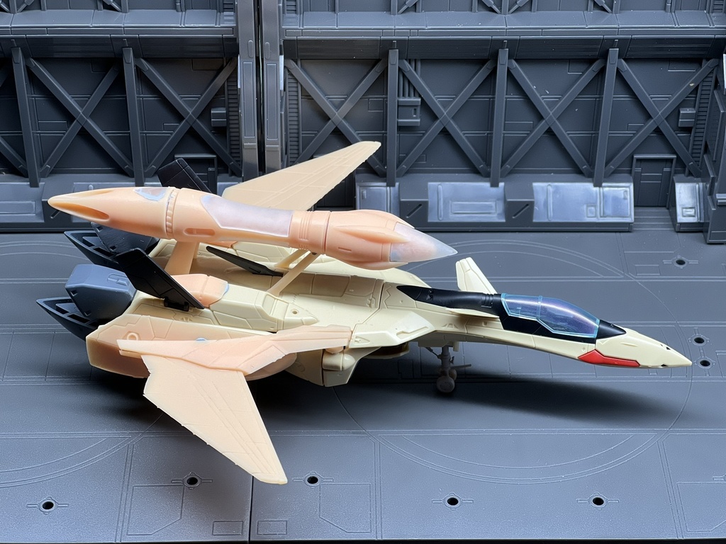 hg yf-19　マクロスプラス BANDAI [HG] 1/100 MACROSS PLUS YF-19 バンダイ マクロスプラス