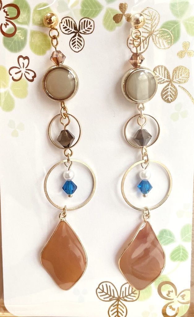 概念アクセサリー（ストロール） ピアス