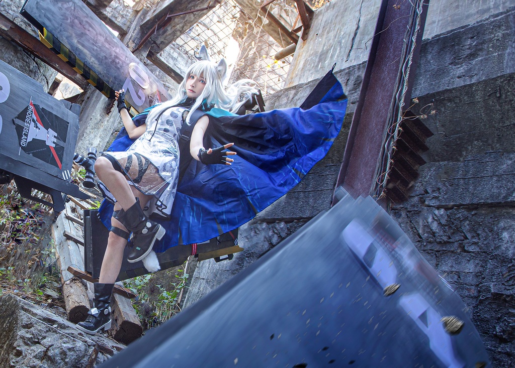 「アークナイツ」ロスモンティス コスプレ衣装