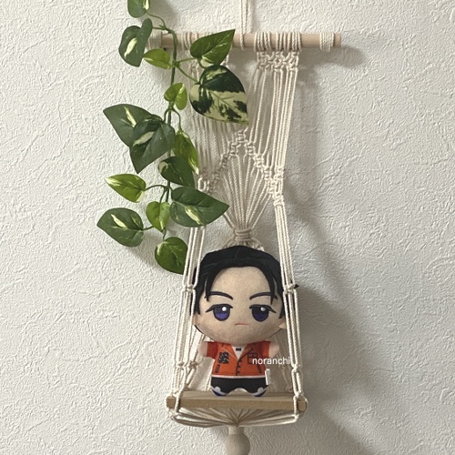 ぬい用マクラメのブランコ