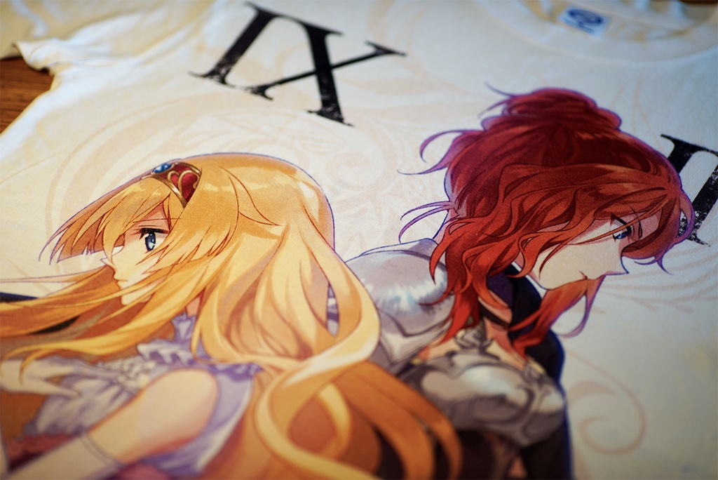 セルフィーネTシャツ