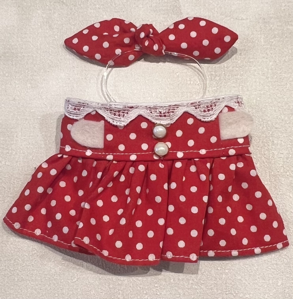 水玉のワンピース