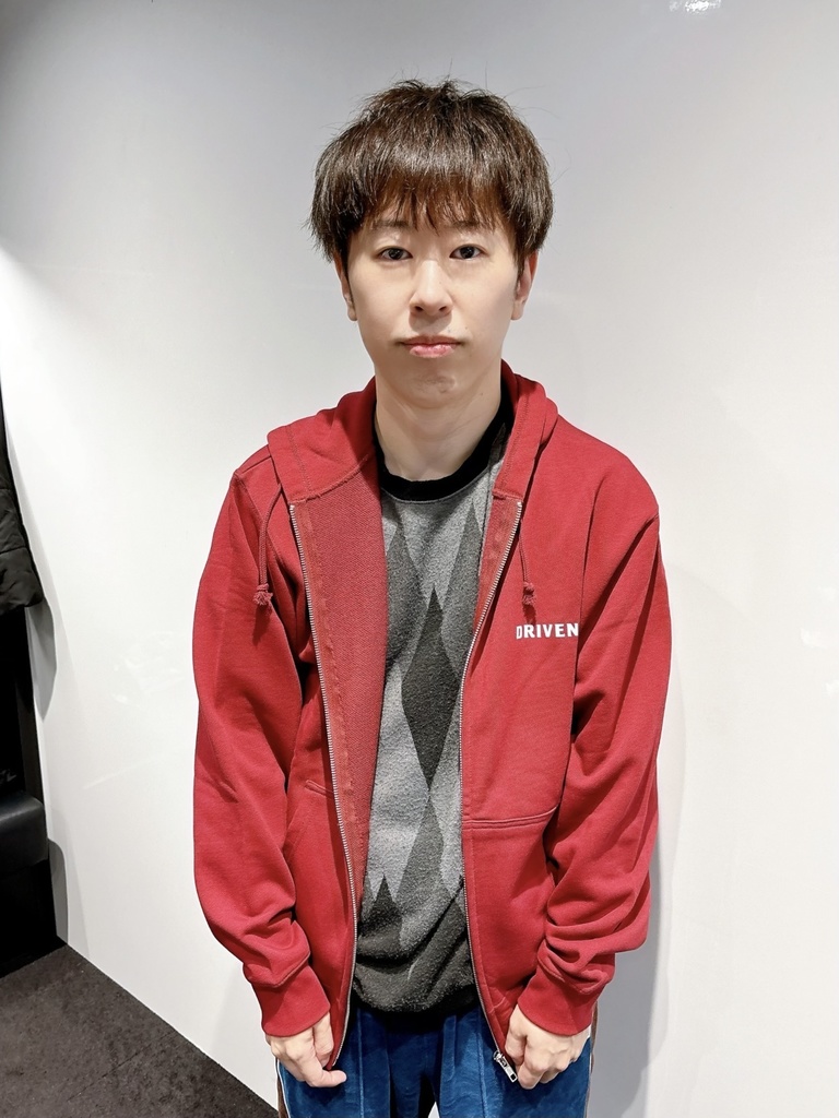 『DRIVENS ロゴ』ジップパーカー（赤）