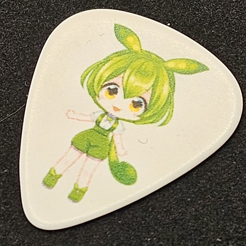 ずんだもん ギターピック ティアドロップ 白 セルロース