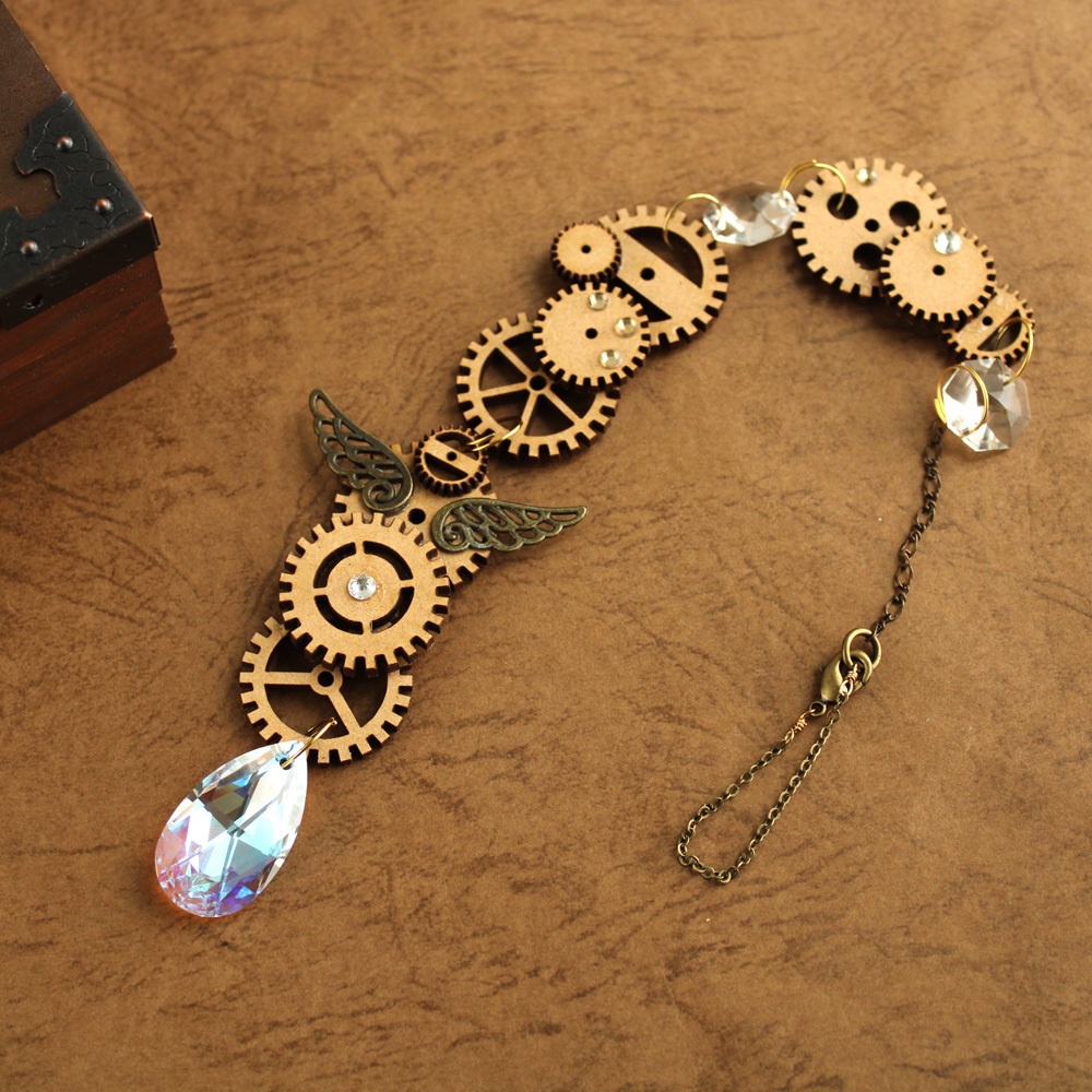 ~時の指南者~ スワロと歯車のサンキャッチャー Radiant