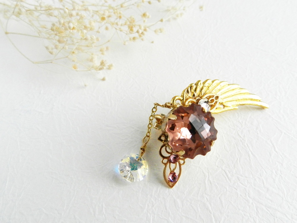 ―Jellyfish―海月星のイヤーカフ(全3色)スワロフスキー・クリスタル使用