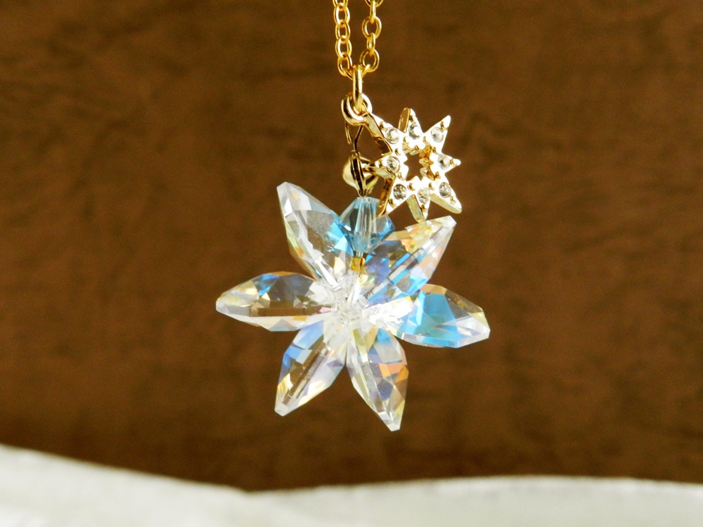 ~氷華~スワロフスキー・クリスタルのネックレス(全5色)