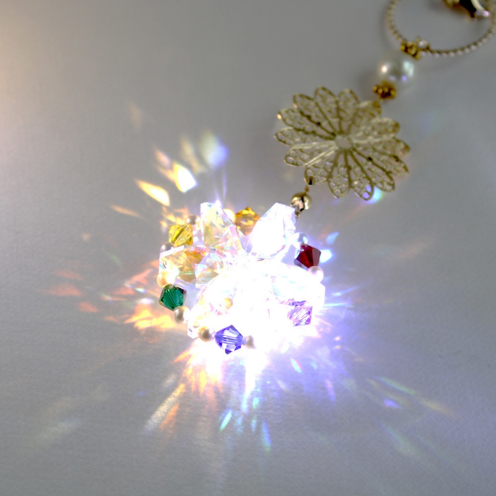 ~氷輪~サンキャッチャー(全6色)☆Swarovski crystal使用 Radiant