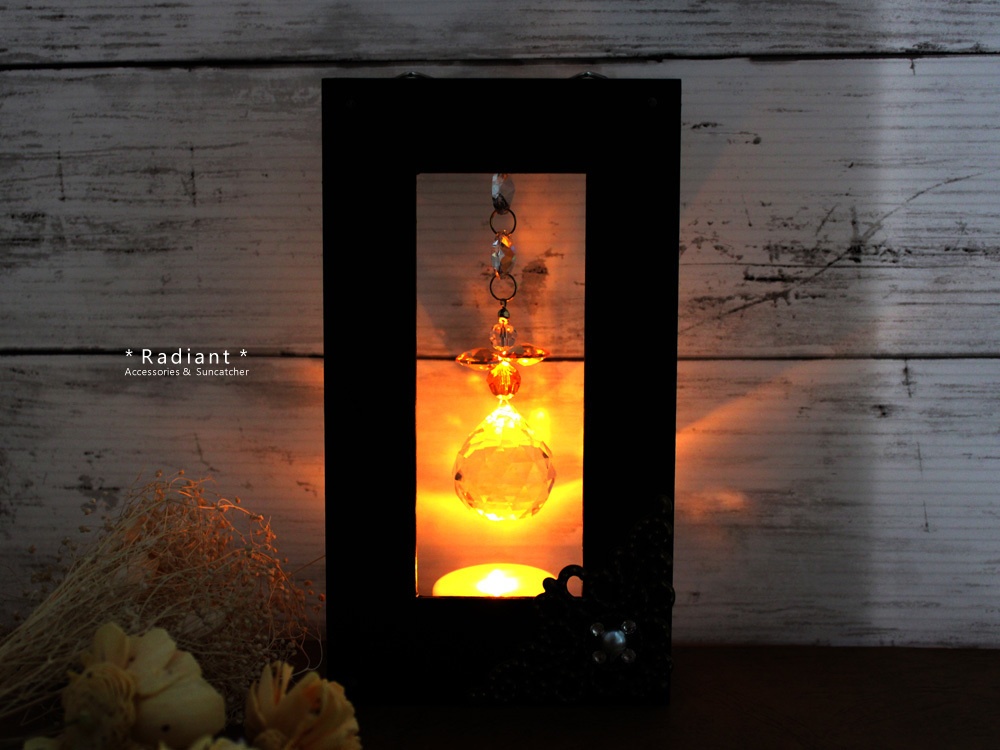 壁掛け&置き型サンキャッチャー~虹舞~ ボール型(スワロフスキー・クリスタル使用)