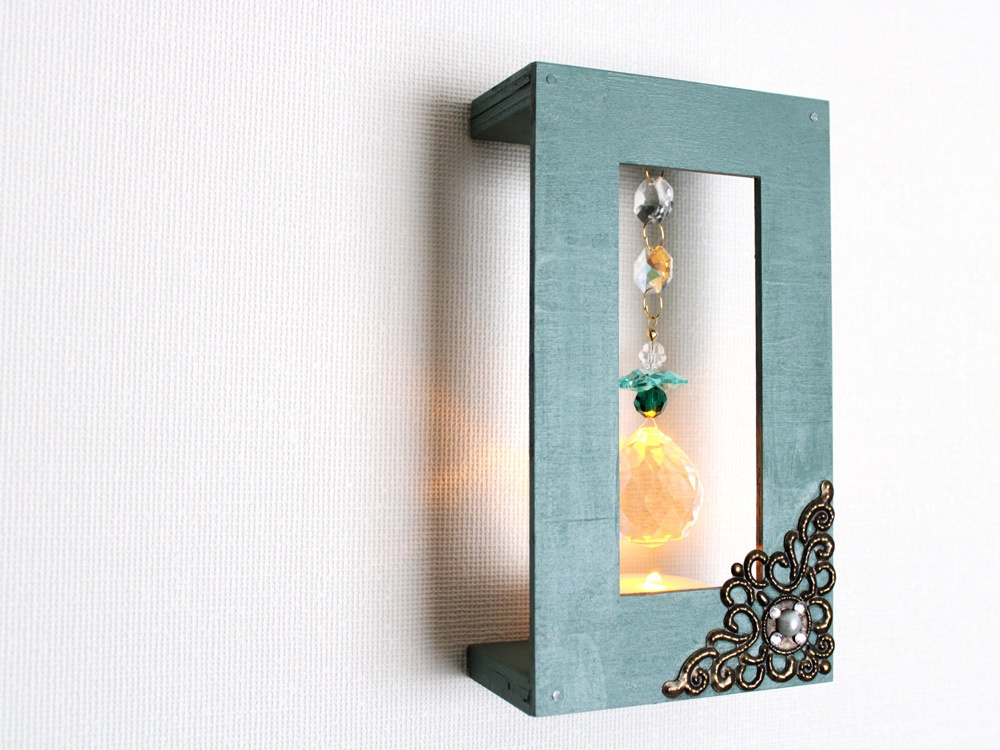 壁掛け&置き型サンキャッチャー~虹舞~ ボール型(スワロフスキー・クリスタル使用)