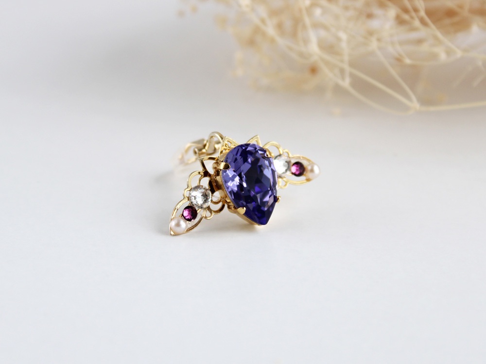 雫のイヤーカフ(全10色)スワロフスキー・クリスタル使用