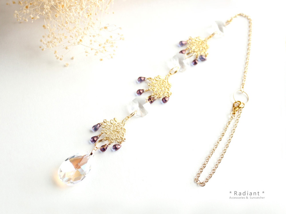 チェコガラスとダマスクローズのサンキャッチャー ☆ スワロフスキー・クリスタル使用(全2色)  Radiant